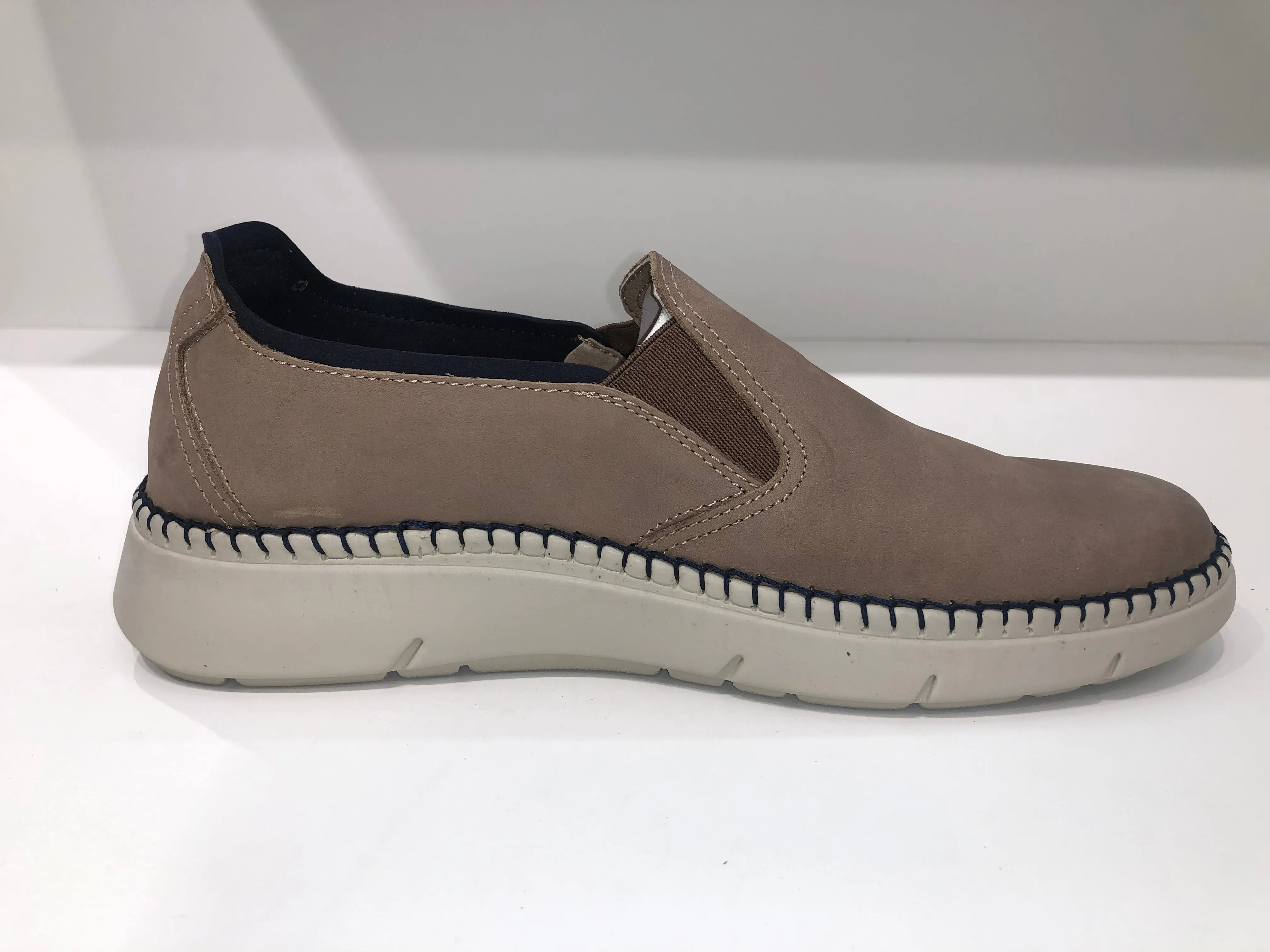 525001 TAUPE