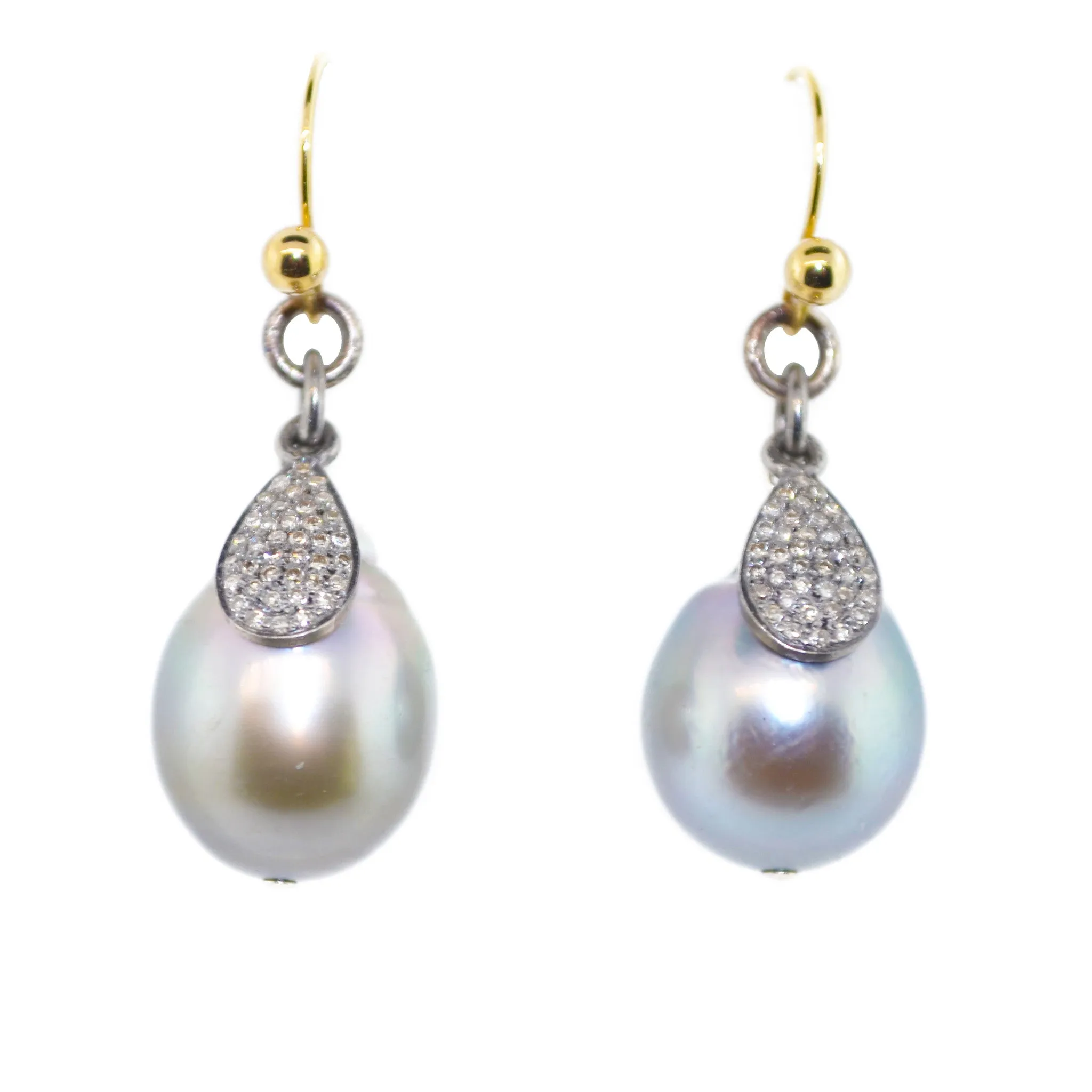 Derby Pearl Earrings