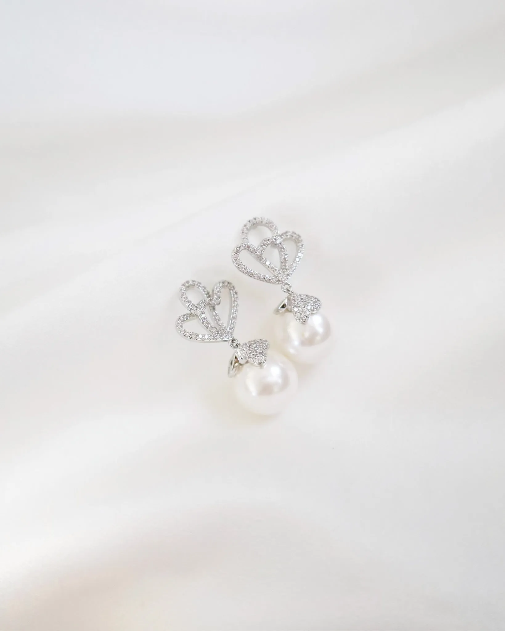 Gwyneth Earring