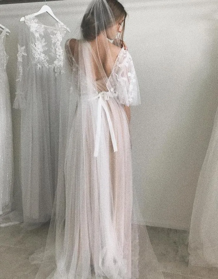 Half Sleeve Wedding Dresses A-line  Elegant Simple Romantic Lace Bridal Gown  WD424