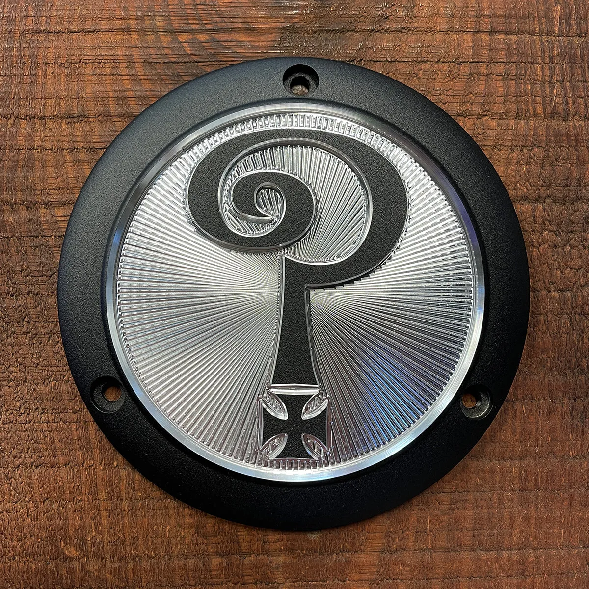 Indian Larry 3 Hole Derby Cover - Aluminum   Black