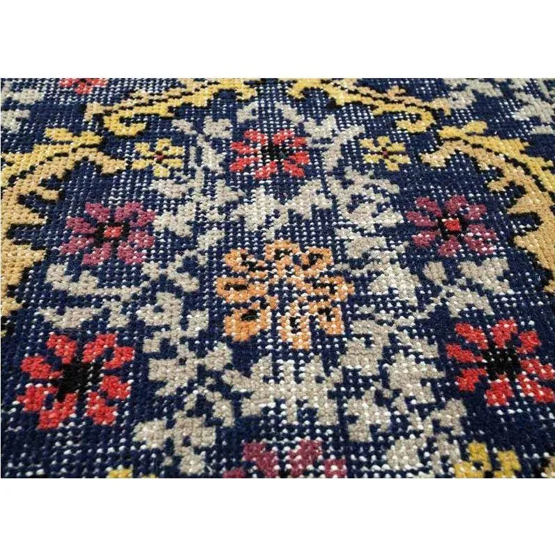 Jaipur Artisan Row Kai Rugs - Deep Navy and Savannah Green