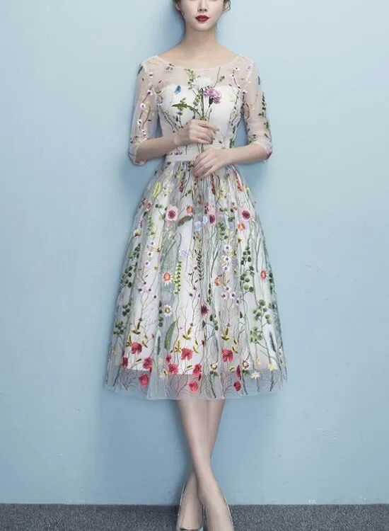 Lace Floral Elegant Knee Length Round Neckline Party Dress