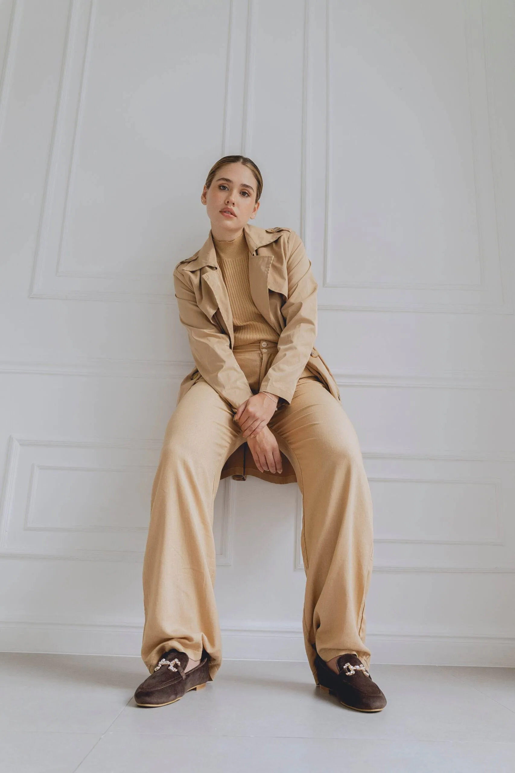 Luxury Velvet Loafers - Mocha
