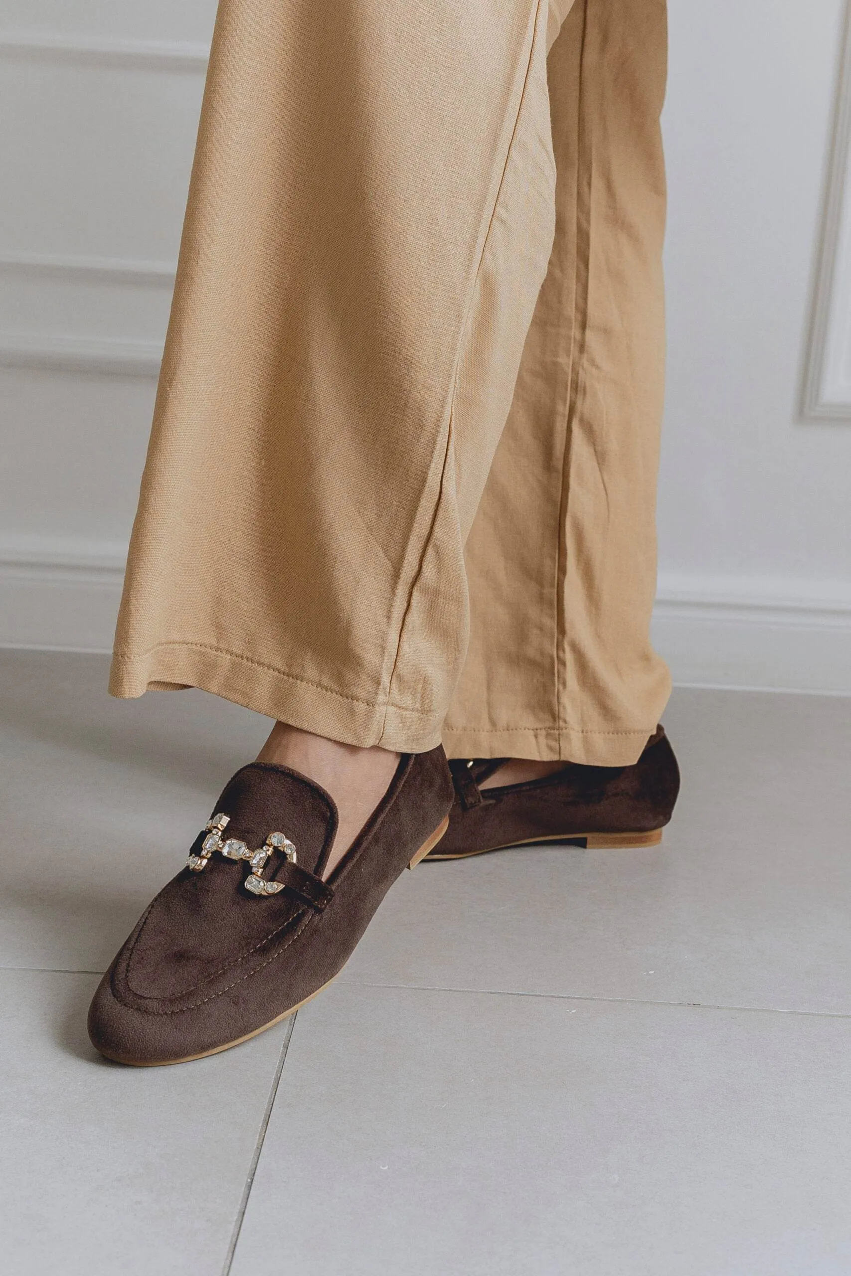 Luxury Velvet Loafers - Mocha