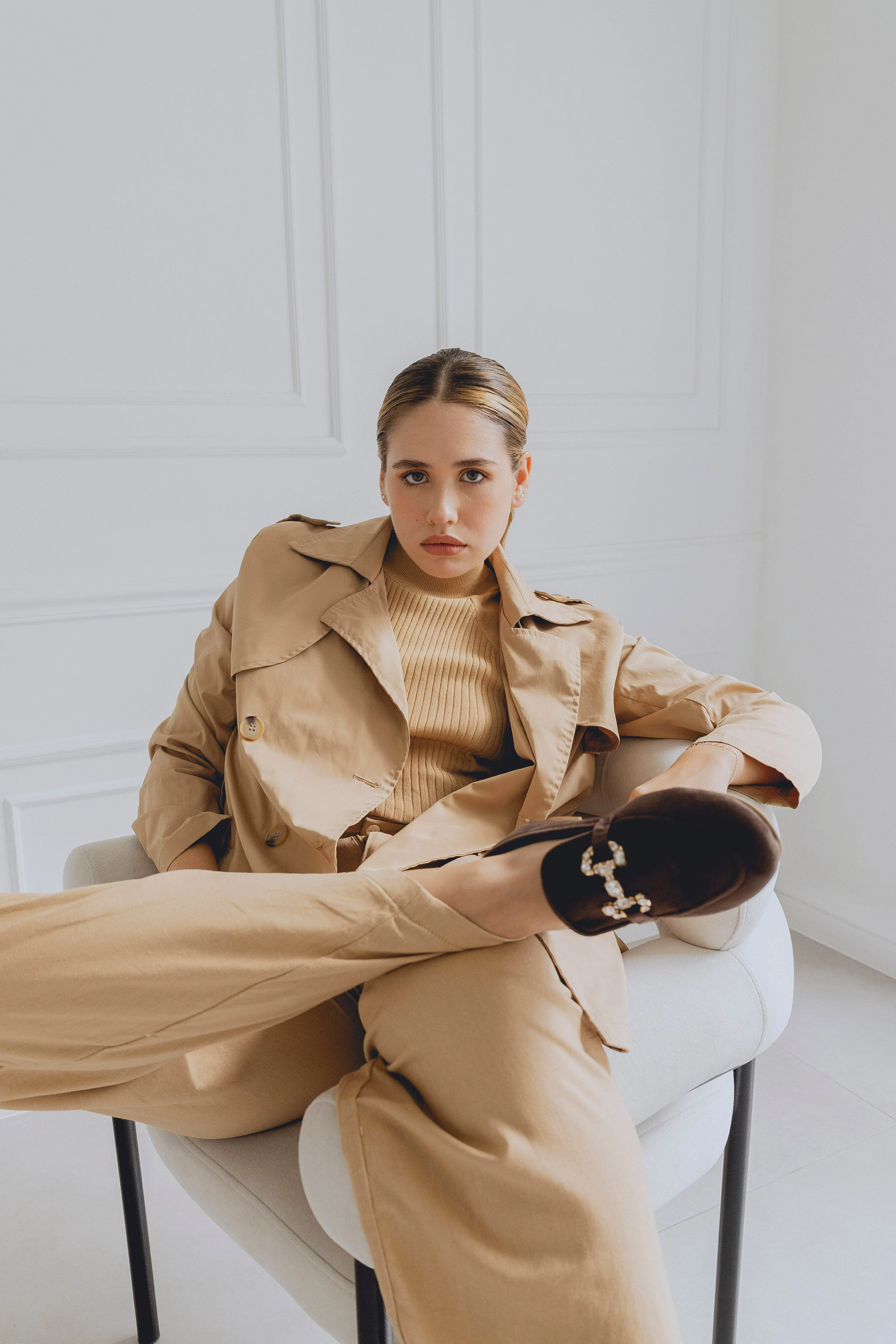 Luxury Velvet Loafers - Mocha