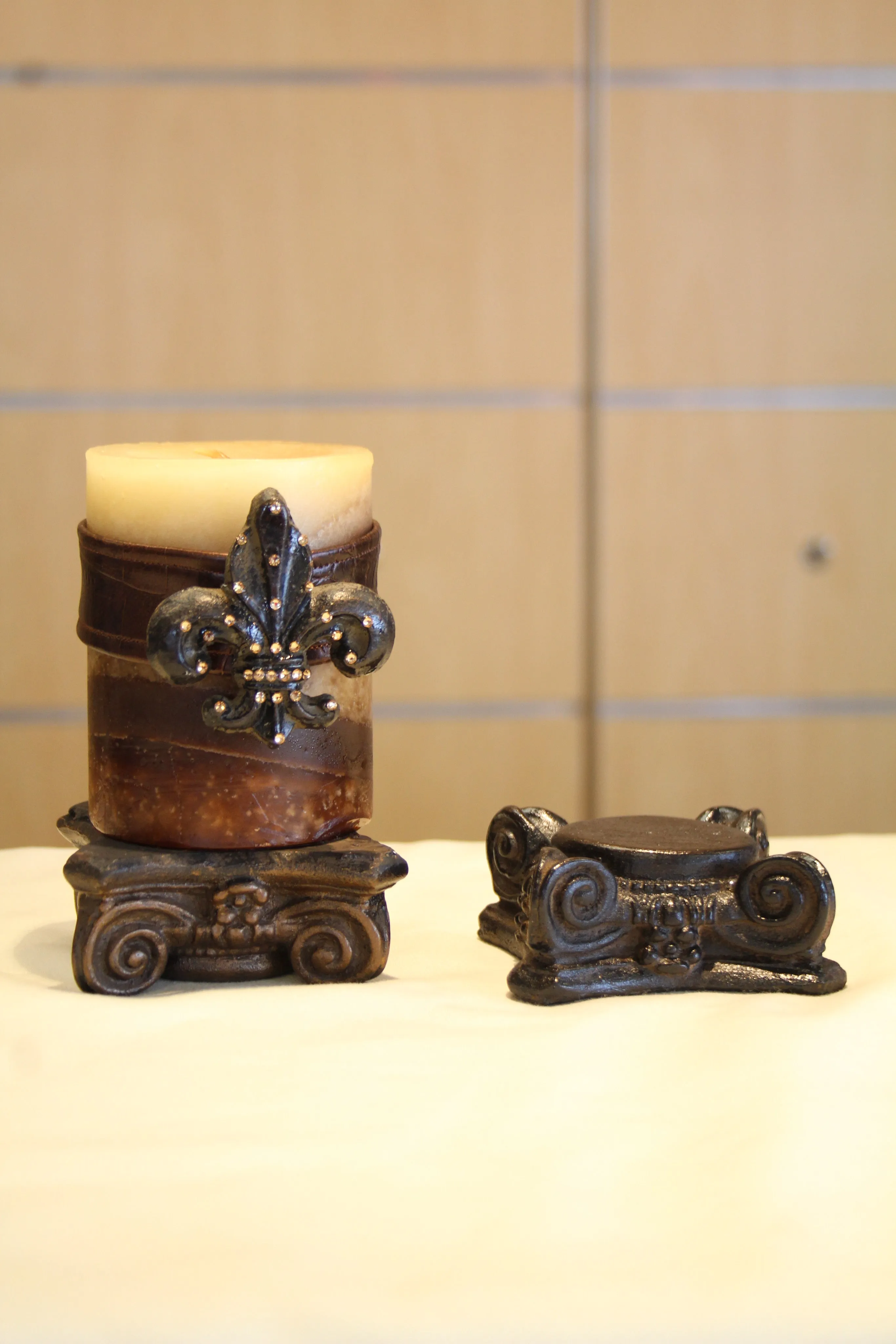 Pillar Candle Holder| 2" x 3" Ceramic Sandoval
