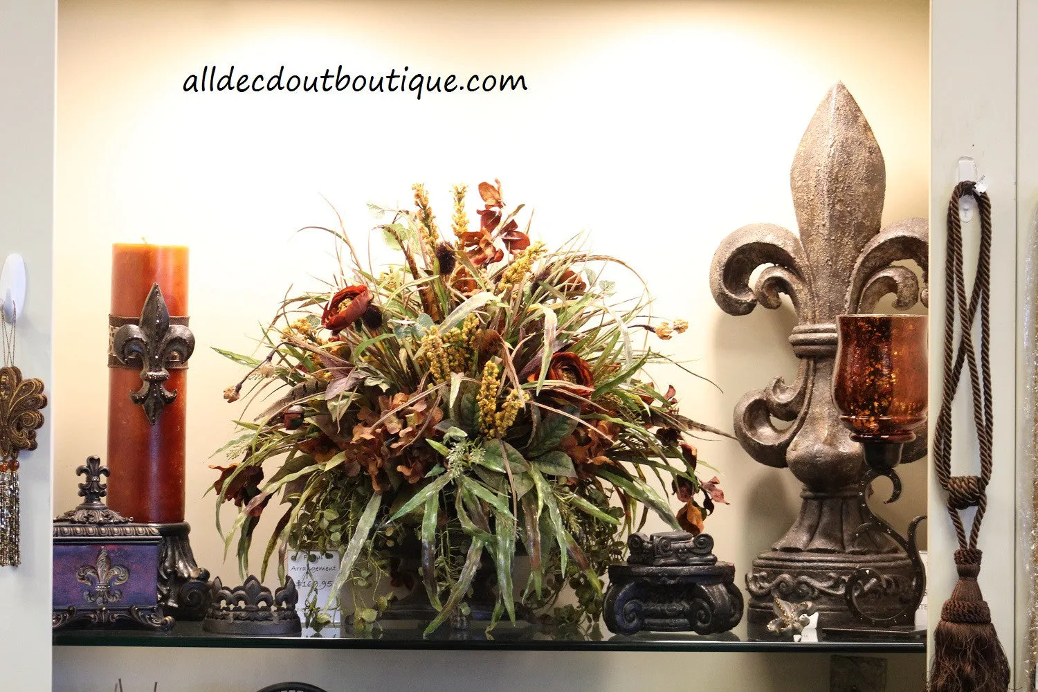 Pillar Candle Holder | 3"x 1.5" x 5" Iron Fleur De Lis