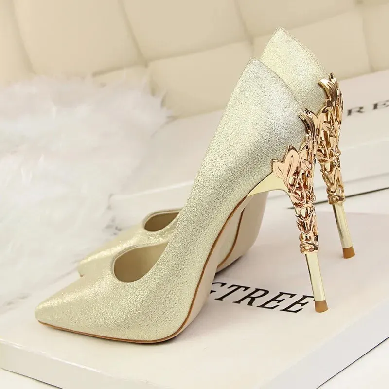 Pointed Toe Luxury Metal High Heel Shoe