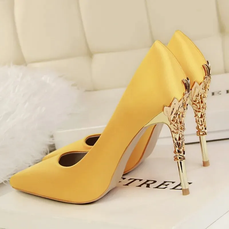 Pointed Toe Luxury Metal High Heel Shoe