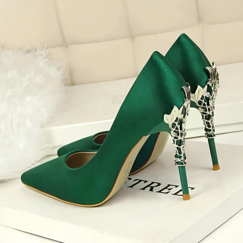 Pointed Toe Luxury Metal High Heel Shoe