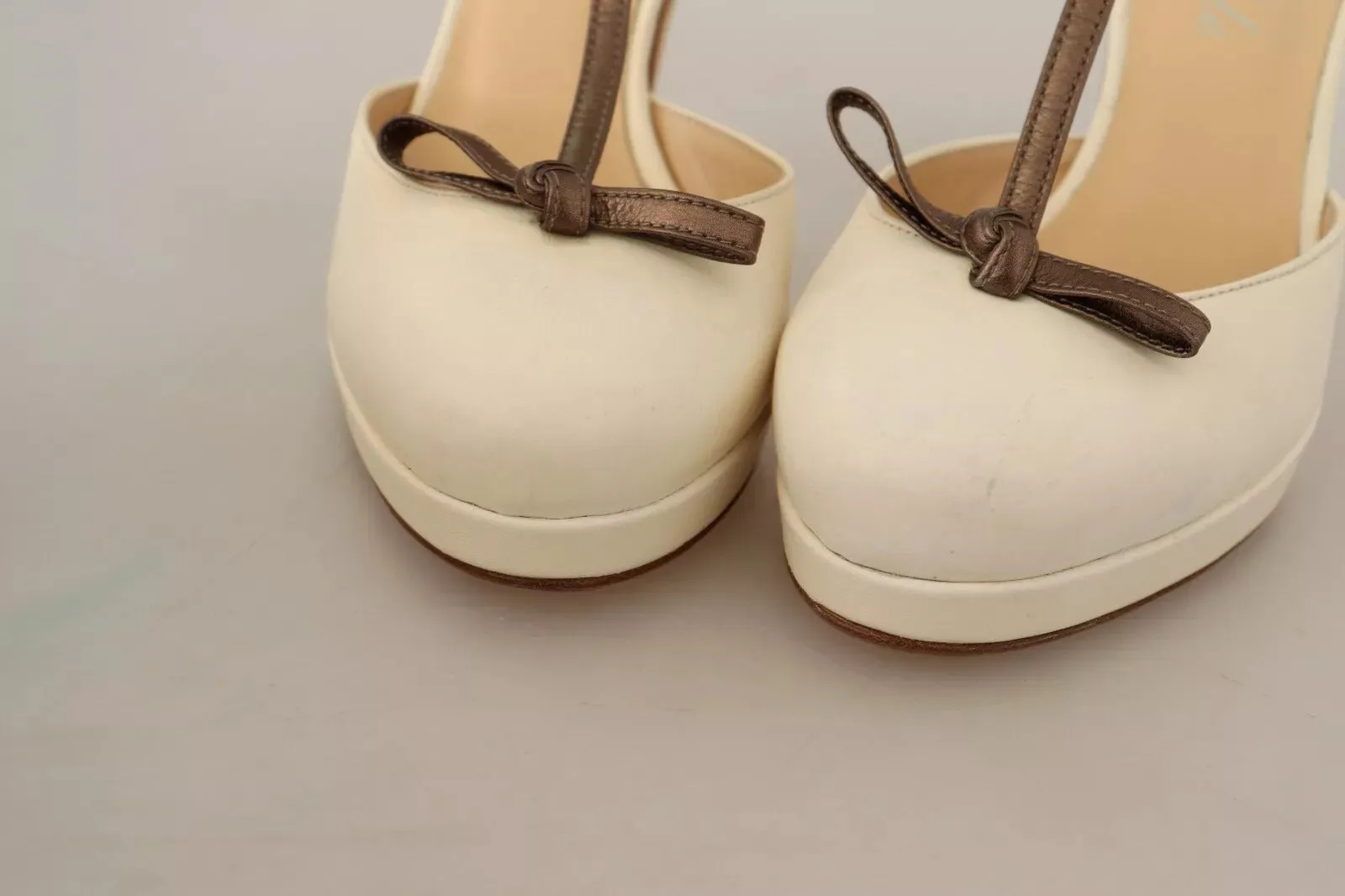 SERGIO LEVANTESI Off White Leather T-Strap Heels Sandals Shoes