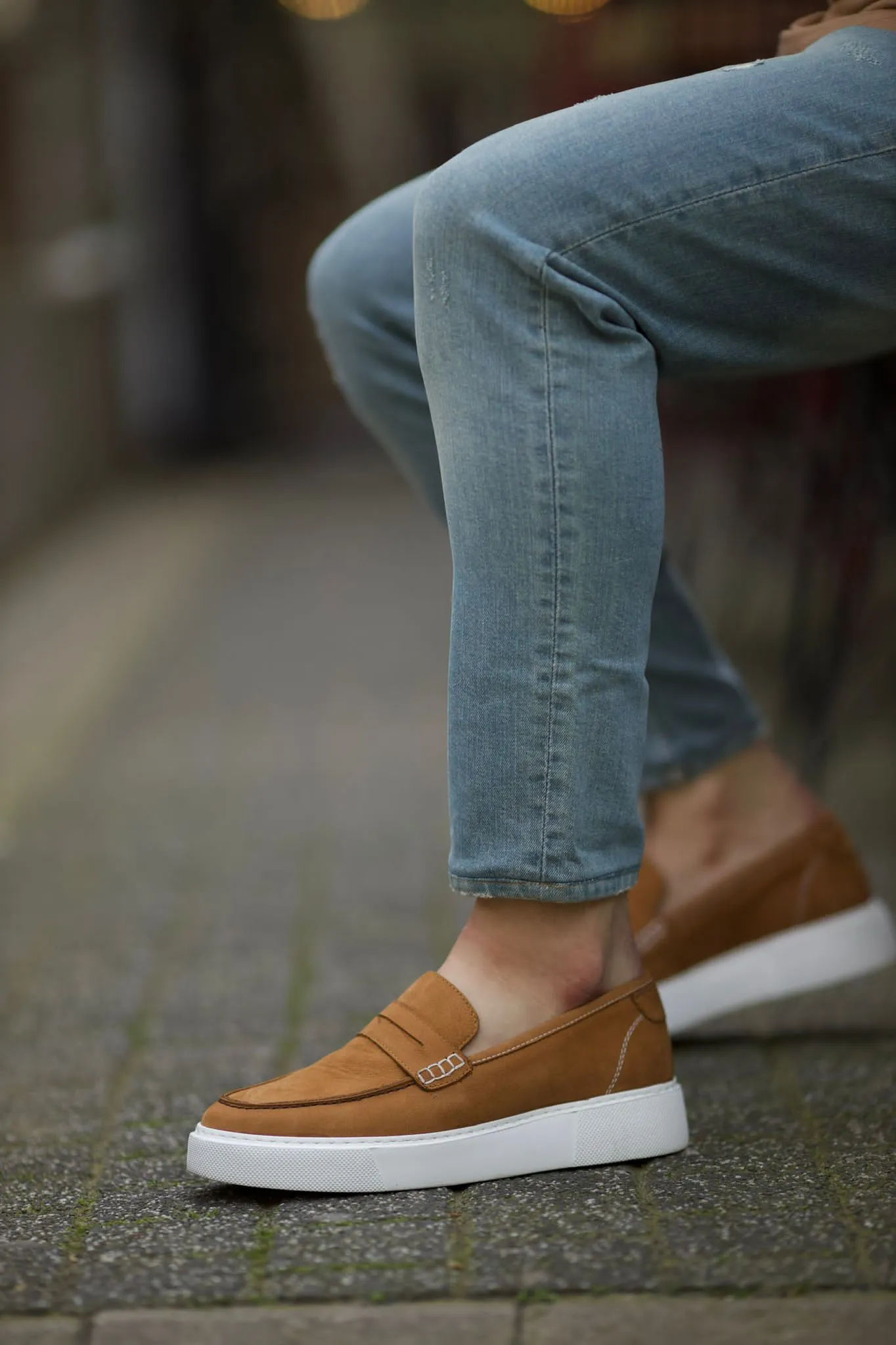 Vince Eva Sole Nubuck Strap Camel Shoes: Stylish Comfort for Every Occasion