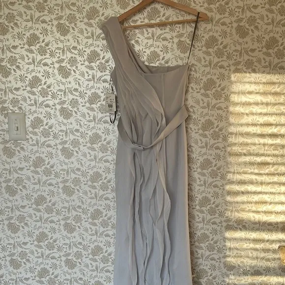 White by Vera Wang One Shoulder Gown Gray Size 8 | NWT $249 | Formal Dress